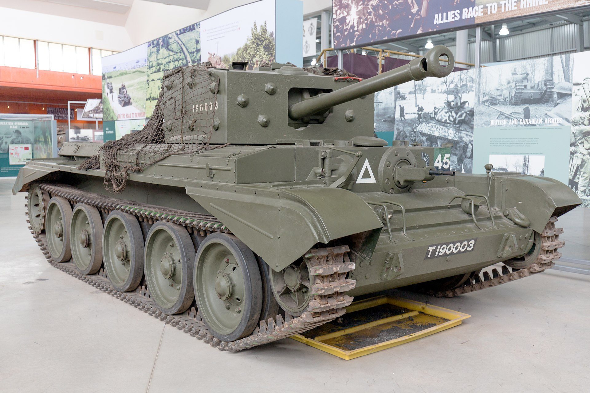 COBI Cromwell tank